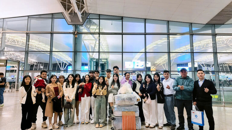 Du học sinh xuất cảnh thành công tại Du học Hàn Quốc KVN