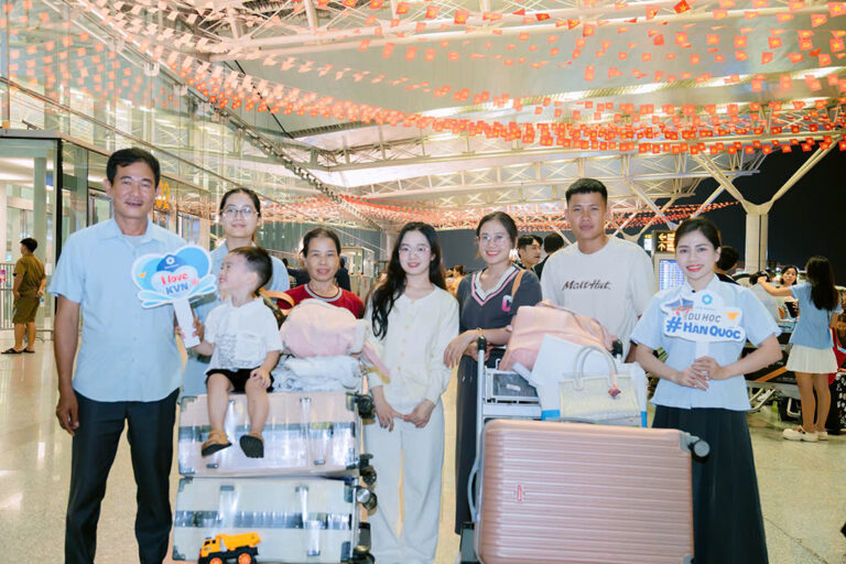 Du học sinh xuất cảnh thành công tại Du học Hàn Quốc KVN